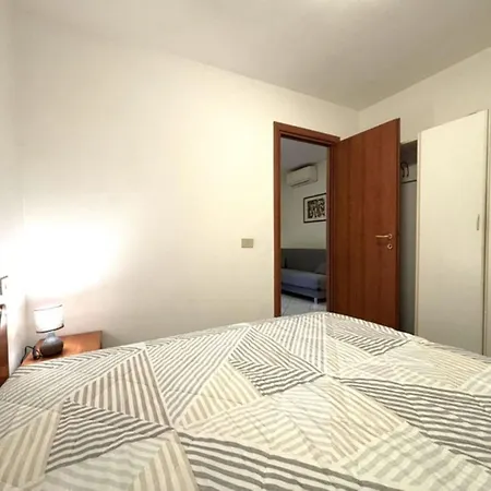 Flat In Seafront With Pool Rosolina Mare